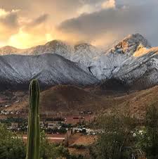 Valle de Rapel con cerros y luz de atardecer